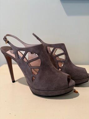 Prada Women’s Grey Suede Peep-Toe Slingback Heels. Platform.